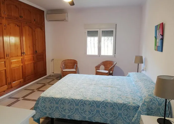 Moderna Cerca De La Playa Con Amplia Terraza - Es-373-7