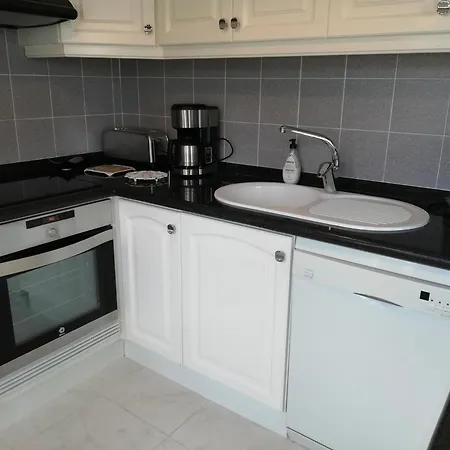 Moderna Cerca De La Playa Con Amplia Terraza - Es-373-7 *