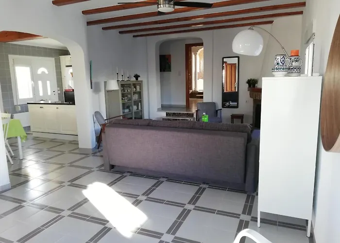 Villa Moderna Cerca De La Playa Con Amplia Terraza - Es-373-7 *