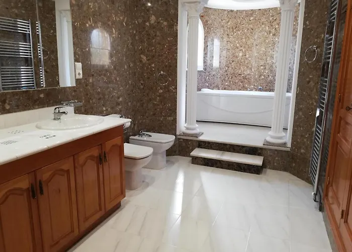 Villa Moderna Cerca De La Playa Con Amplia Terraza - Es-373-7 *